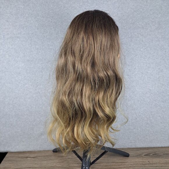 Wig Brown Blonde Long Wavy Professional Quality Synthetic Realistic Styleable - Picture 5 of 6